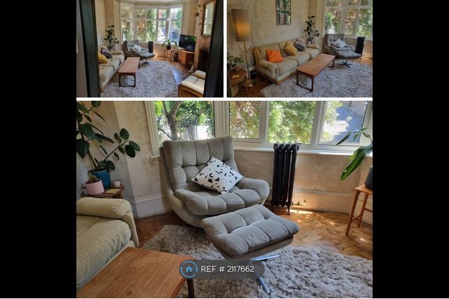 Flat   Lyndhurst Ave, Margate photo 3