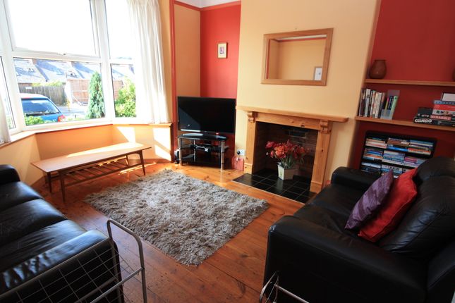 Terraced house to rent in Oxford Road, Exeter