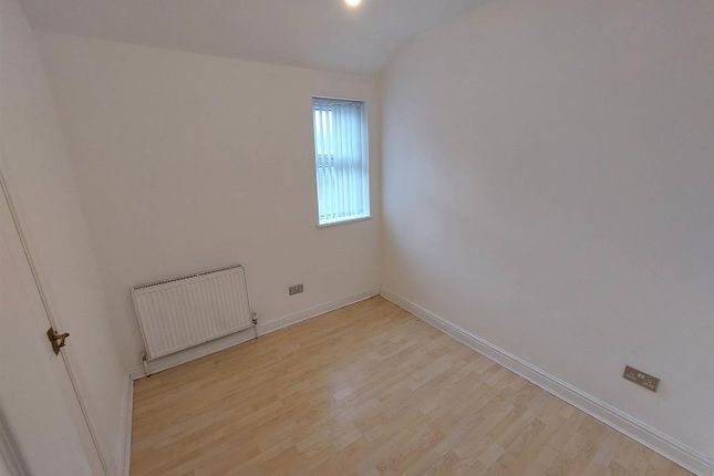 Flat 4, 371, Gillott Road, Birmingham photo 4