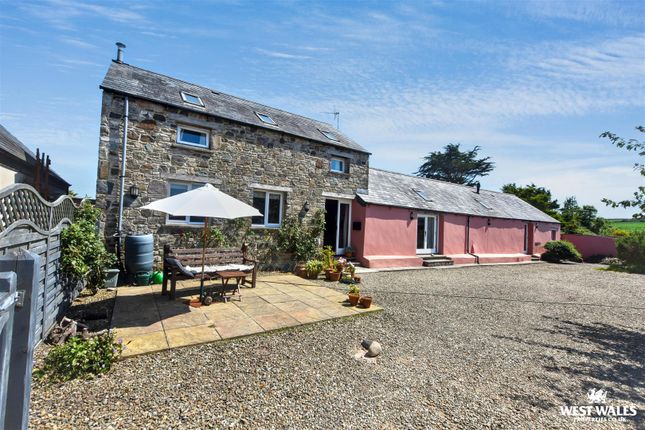 Little Neath Barn, Rhoscrowther, Pembroke photo 4
