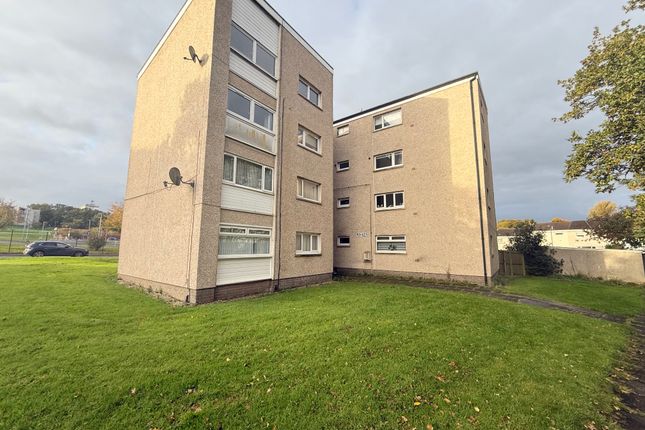 2-bed house on 111, Glasgow, £750/mo