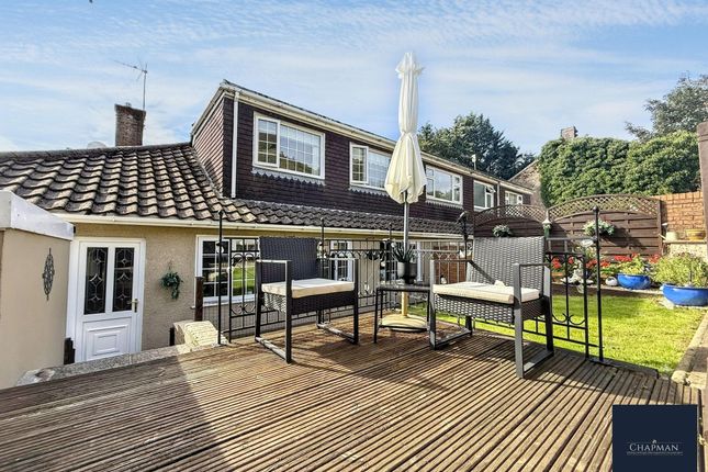 12 Sycamore Drive, Tonypandy photo 2