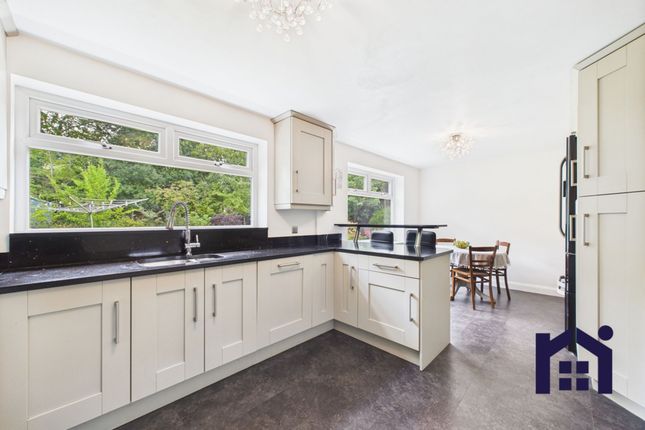 117 Wigan Road, Chorley photo 2