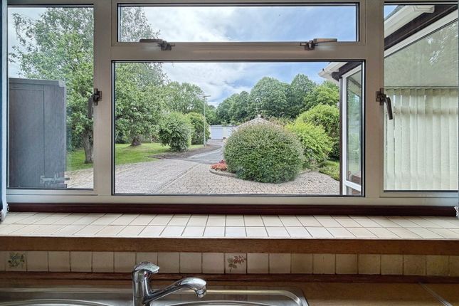 9, Woodside Close, Minehead photo 4