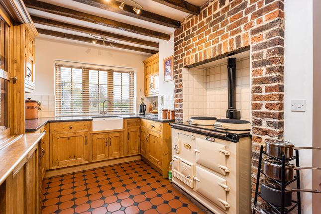 Vine House Cottage High Street, Hartfield photo 4