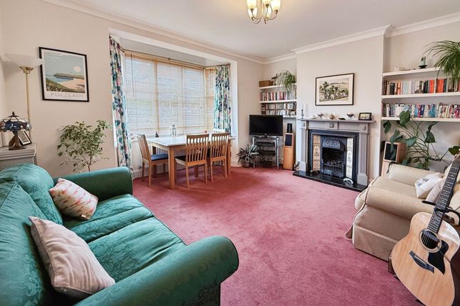 25, Meadhurst Road, Leicester photo 4