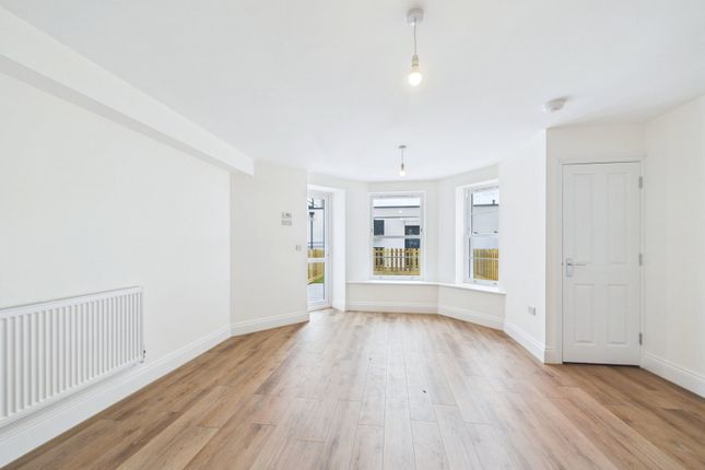 Flat 1A Sonny Rae Villa, Thurlow Road, Torquay photo 5