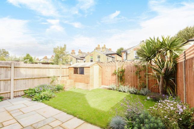 87 Alfred Road, Kingston Upon Thames photo 3