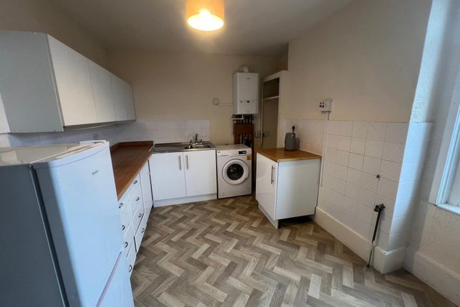 79B, High Street, BARRY photo 3