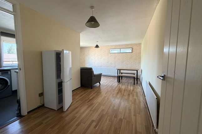 21, Tyber Drive, Birmingham photo 5