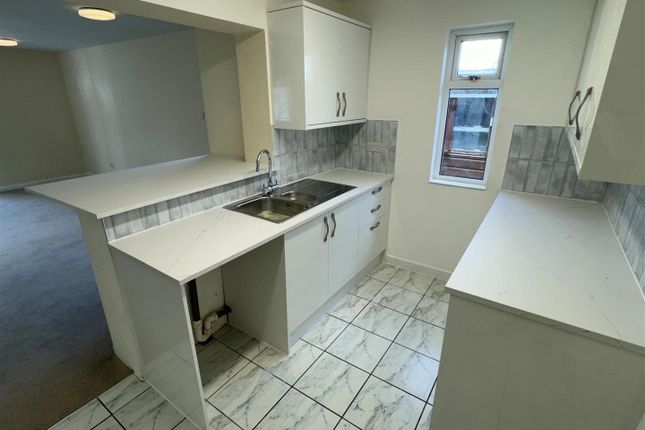 122, Polwhele Road, Newquay photo 4