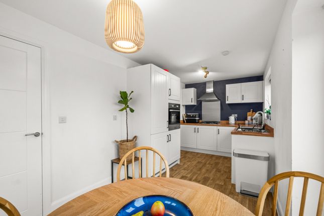 13, Easthope Way, Shrewsbury photo 2