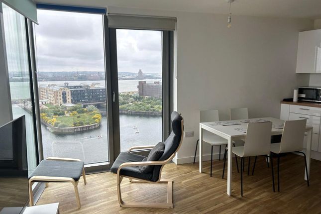 1207, 19, Plaza Boulevard, Liverpool photo 3