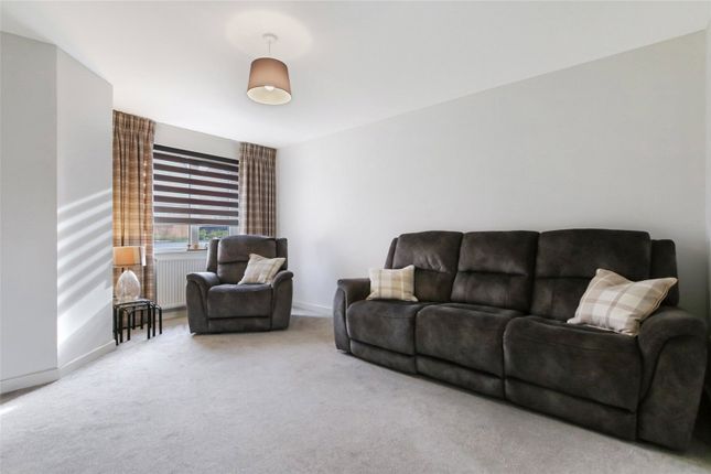 67, Skipness Road, Glasgow photo 3