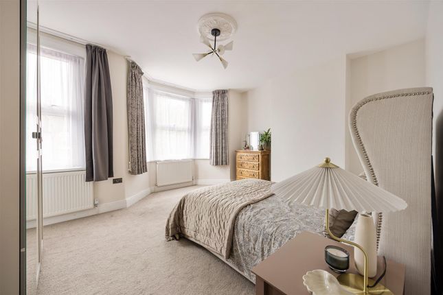 38, Kings Road, Leytonstone photo 4