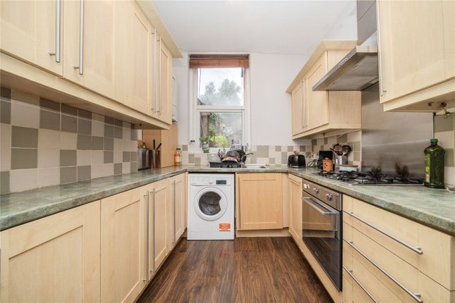 Flat for sale in Cavendish Road, Clapham South, London