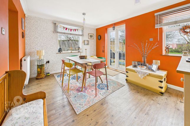 232 Beccles Road, Great Yarmouth photo 3