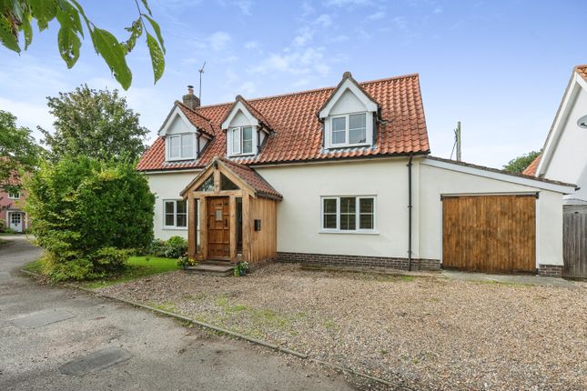 Thumbnail Detached house for sale in Banham Road, Kenninghall, Norwich, Norfolk