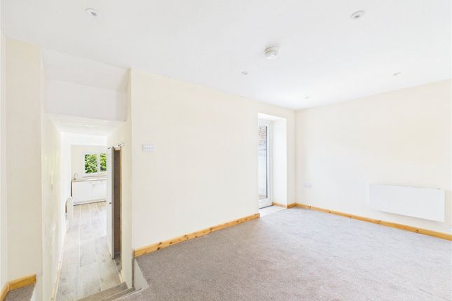 2 Bethany Row,, Narberth Road, Pembrokeshire photo 3