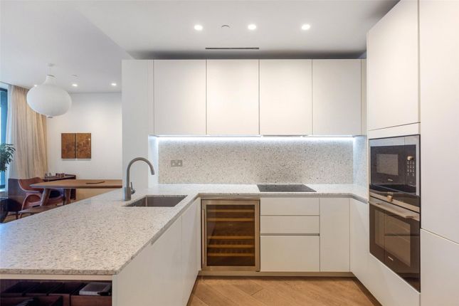Apartment 411, 6, Wood Crescent, White City photo 2