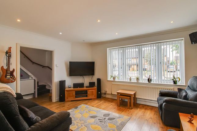 43, Newington Avenue, Southend-on-Sea photo 4