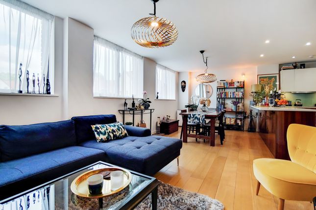 Flat 5, 14, Chance Street, Shoreditch photo 2