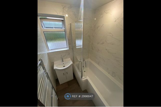 Flat, Plantation Court Plantation Road, Poole photo 3