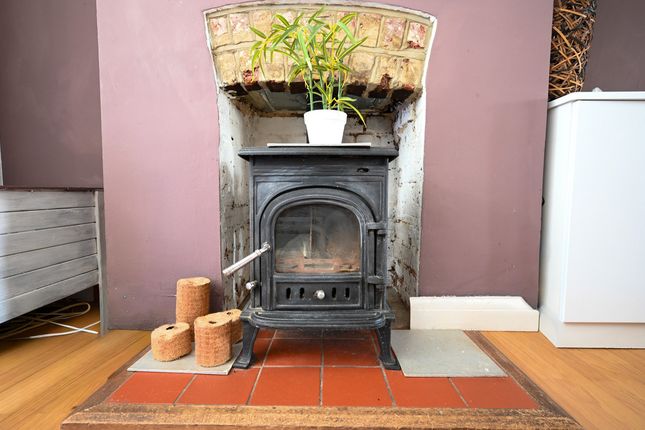 22, Bexleigh Avenue, St. Leonards-on-sea photo 4