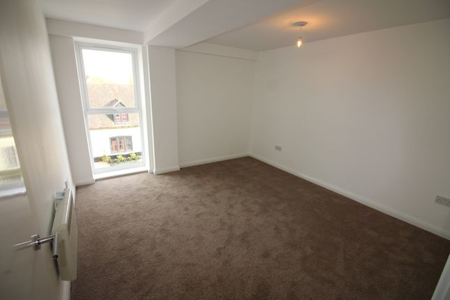 Apartment 8, 34-40,, Warwick Road, Warwickshire photo 4