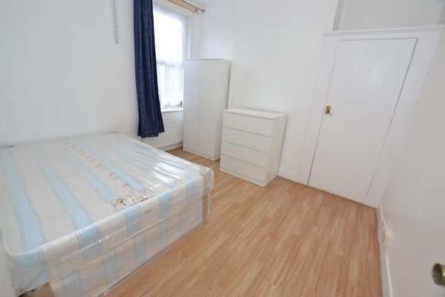343a, Lea Bridge Road, London photo 5