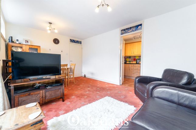 FLAT 27, HOLLY MOUNT, BIRMINGHAM photo 3