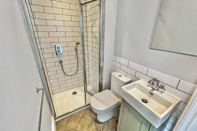 Flat 11, Melwood House, Datchet photo 4