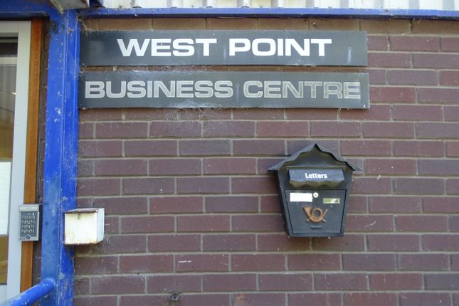 Office to let in Westland Square, Beeston, Leeds