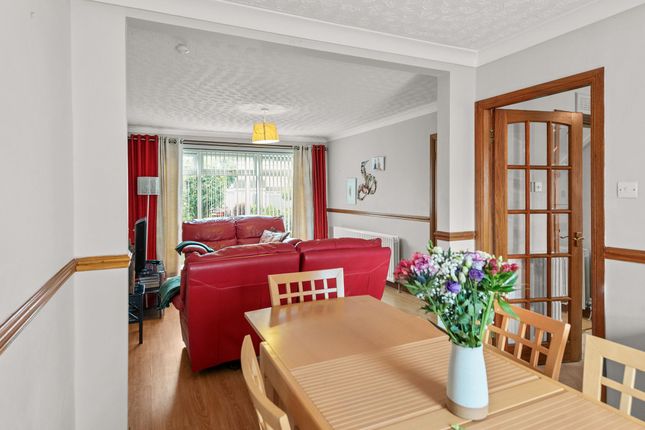 16 Dochart Crescent, Falkirk photo 4