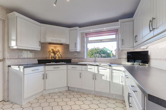 19, Kader Farm Road, Middlesbrough photo 2