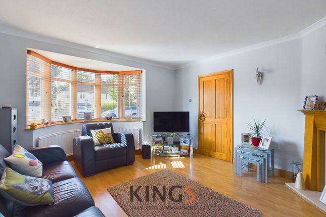 28 Peplins Way, Hatfield photo 2