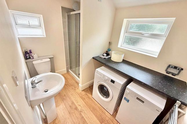 46, Sir Thomas Whites Road, Coventry photo 5