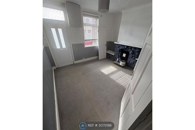 Bottom Boat Road, Stanley, Wakefield photo 4
