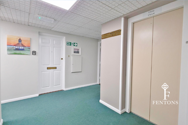 Flat 104, Frinton Lodge, The Esplanade, Frinton-on-Sea photo 3