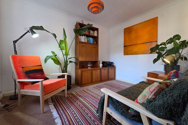 8, Oakland Court, Ramsgate photo 5