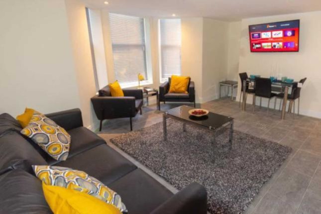Shared accommodation to rent in West Grove, Cardiff