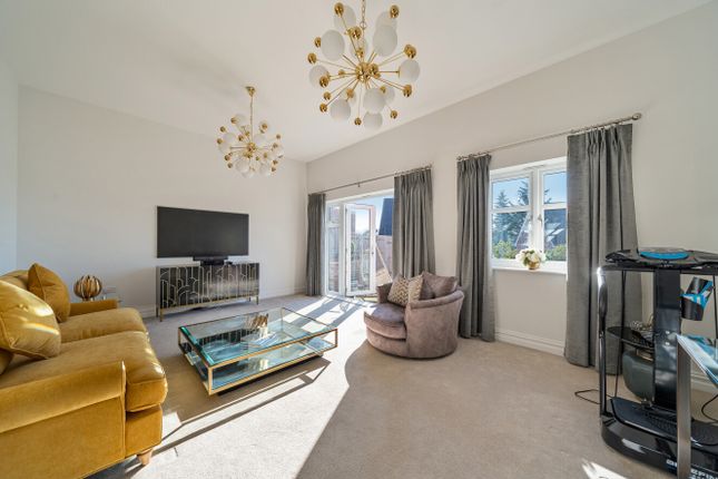 26, Consort Drive, Cobham photo 2