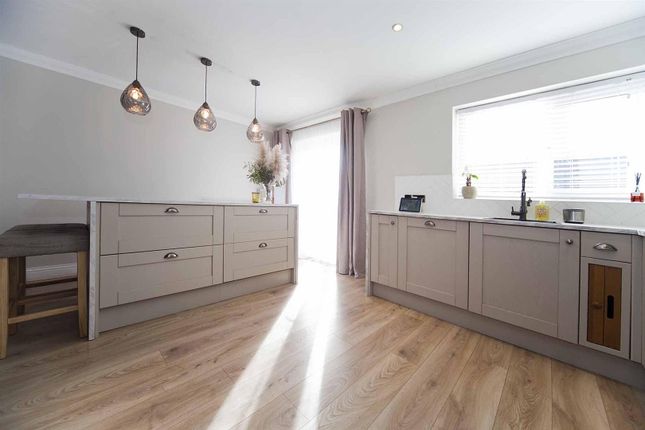 18, Ashwood Meadows, Peterlee photo 2