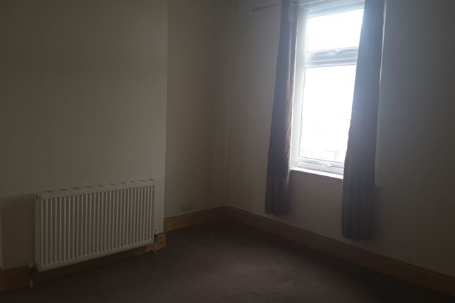 15, Rowms Lane, SWINTON photo 4
