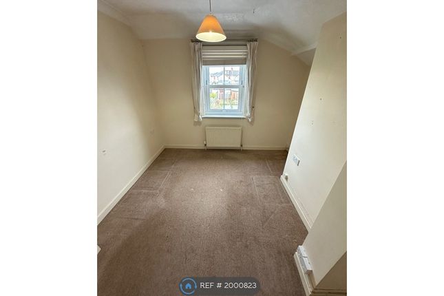 Semi-detached house to rent in Francis Road, Ashford