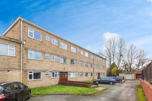 Flat for sale in Whitworth Road, Swindon