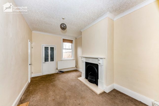96, Mill Road,, Cleethorpes photo 3