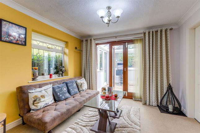 53 Christina Crescent, Nottingham photo 4