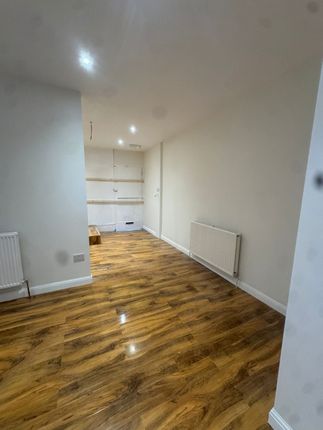 92 The Strand, Ground Floor Flat, STOKE-ON-TRENT photo 2