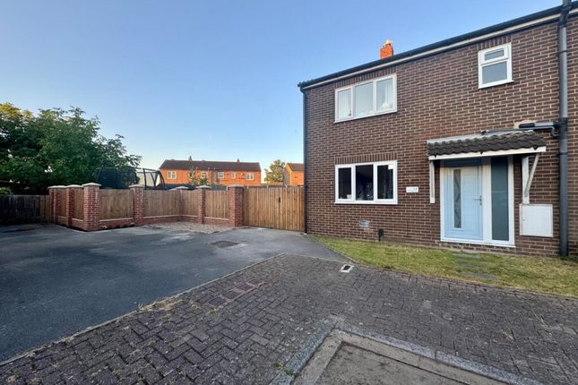 2-bed house on 14, St John Mews, Selby, £150,000